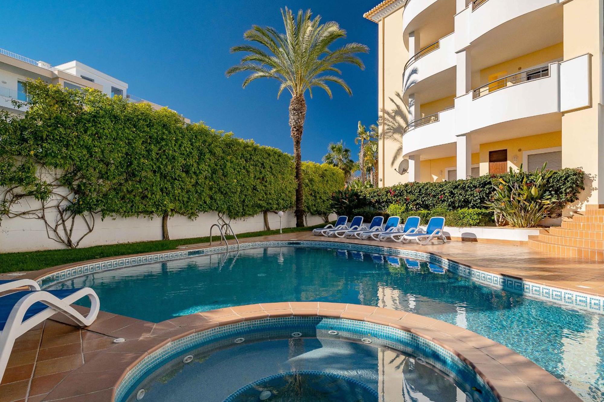 Ocean View 2 With Pool By Homing * Lagos