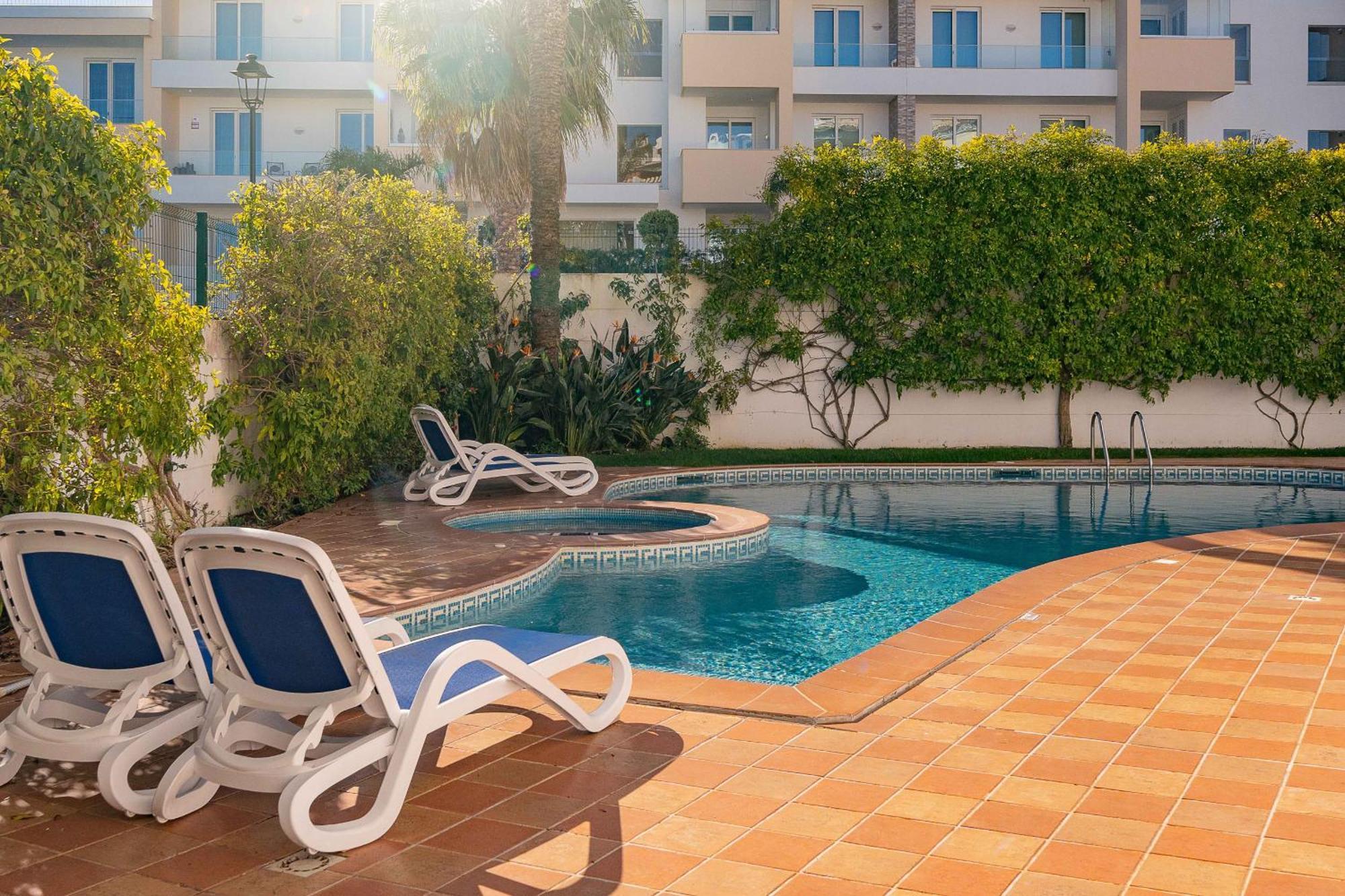Ocean View 2 With Pool By Homing Apartment *