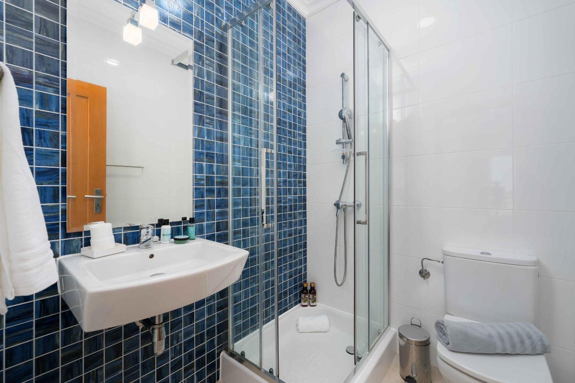 Ocean View 2 With Pool By Homing Apartment